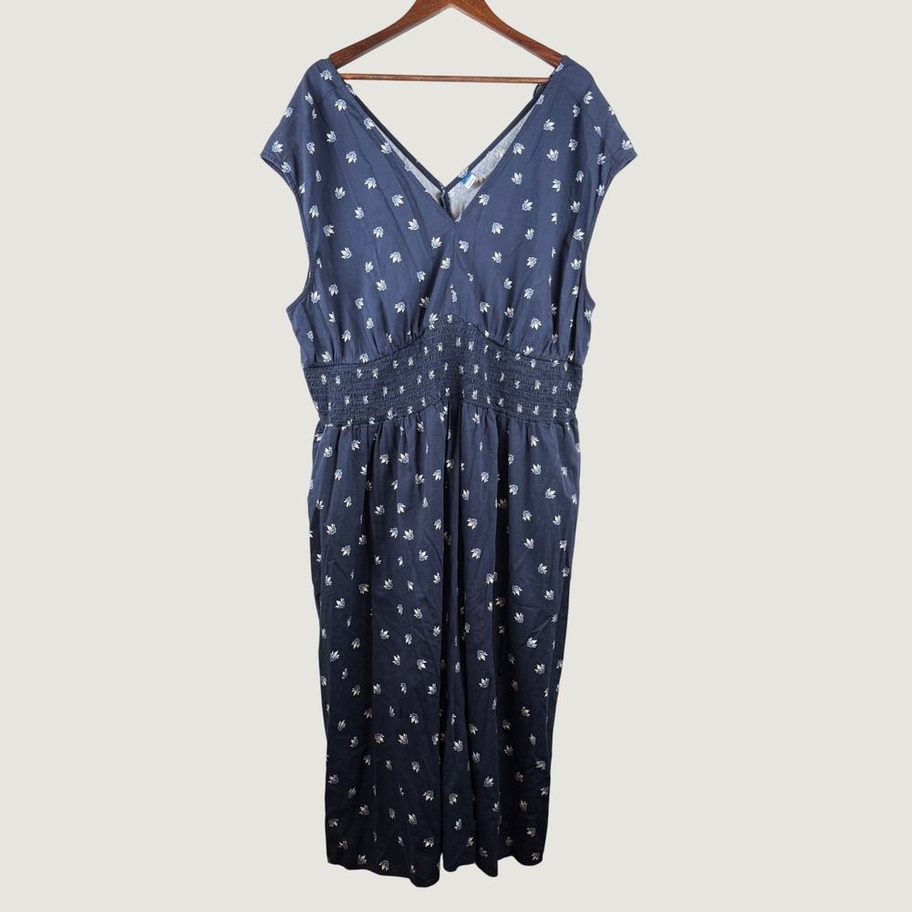 Old Navy Midi Floral Dress Women 3X Navy Smoked Waist Cottagecore Teacher Light